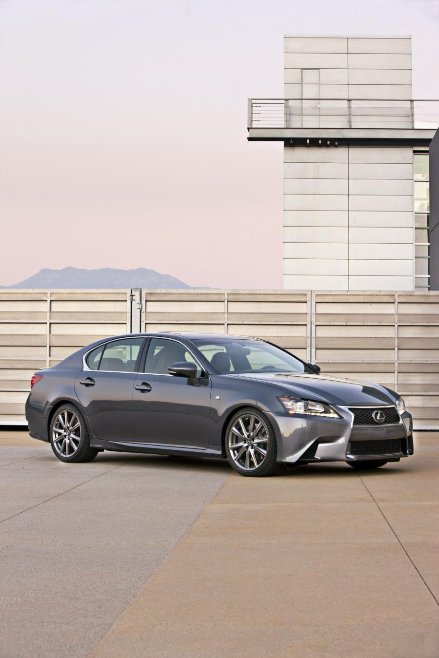  Lexus GS350 F-Sport 2013 года  (фото 14 из 116)